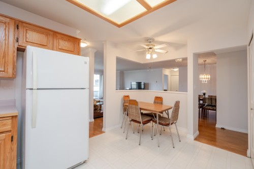 237-2451 Gladwin Rd Road, Abbotsford, BC 