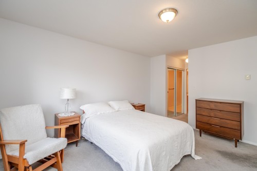 237-2451 Gladwin Rd Road, Abbotsford, BC 