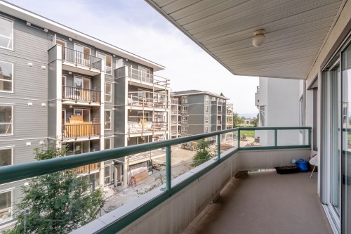 237-2451 Gladwin Rd Road, Abbotsford, BC 