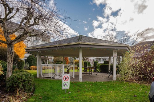 237-2451 Gladwin Rd Road, Abbotsford, BC 