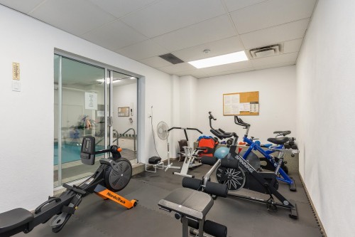 237-2451 Gladwin Rd Road, Abbotsford, BC 