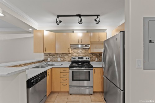 20200 56 Avenue  Langley, BC V3A 8S1