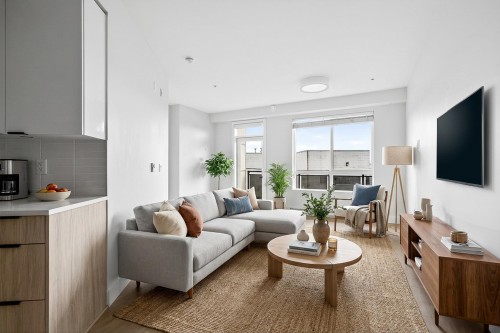 214-20061 Fraser Highway  Langley, BC V3A 0R4