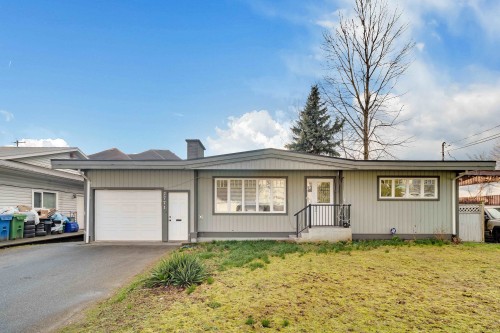 2771 Centennial Street  Abbotsford, BC V2T 2V4