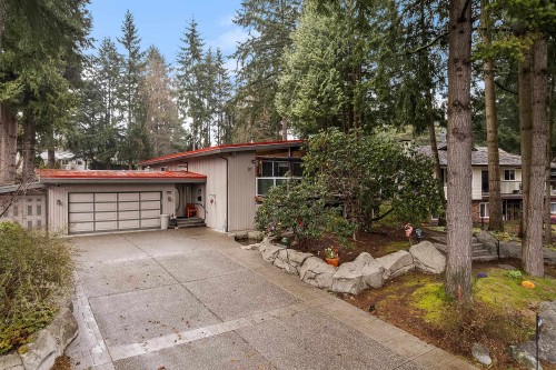 6436 Mckenzie Drive  Delta, BC V4E 1N9