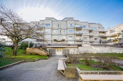 206-14355 103 Avenue Surrey, BC V3T 5V5