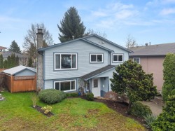 2633 Wildwood Court  Langley, BC V2Y 1E8