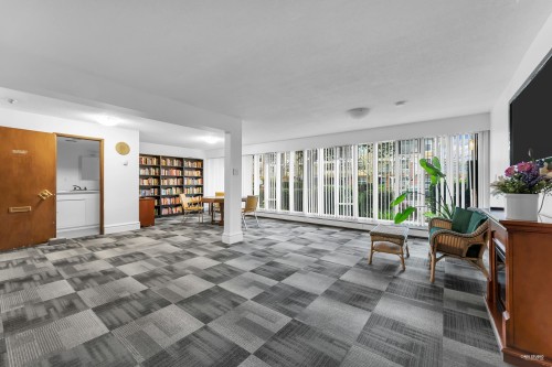 322-17707 57A Avenue, Surrey, BC 