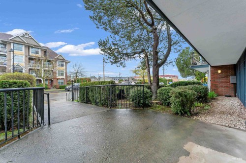 322-17707 57A Avenue, Surrey, BC 