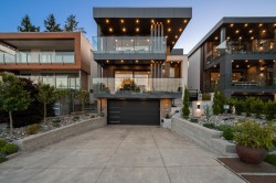 1255 Kent Street  White Rock, BC V4B 4T6