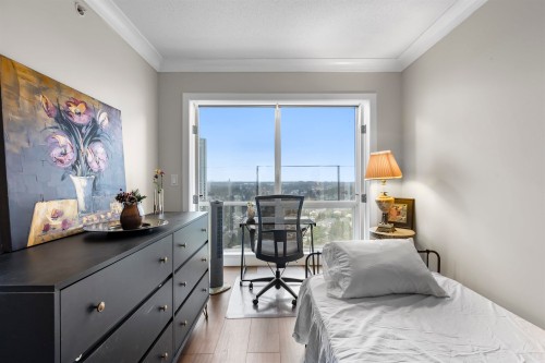 3001-13618 100 Avenue  Surrey, BC V3T 0A8