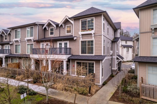 83-20487 65 Avenue  Langley, BC V2Y 3K8