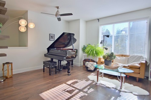 16-8217 204b Street  Langley, BC V2Y 0V6