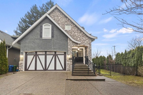 2012 Beaver Street  Abbotsford, BC V2T 3C4