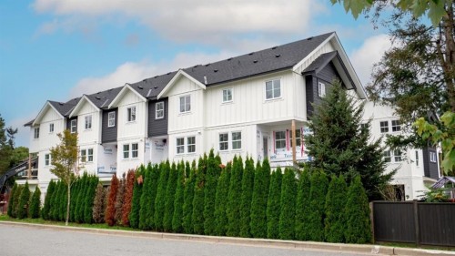 9-2360 Crescent Way, Abbotsford, BC 