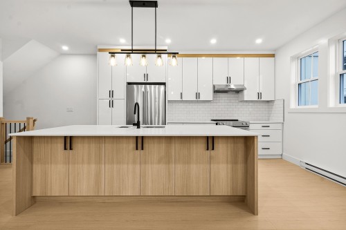 9-2360 Crescent Way, Abbotsford, BC 