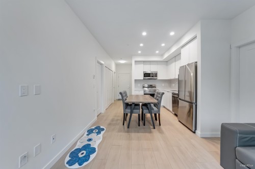 204-14778 106 Avenue, Surrey, BC 
