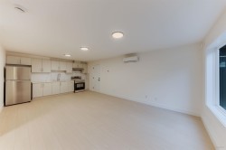 Lower-20331 27 Avenue Langley, BC V2Z 0B6