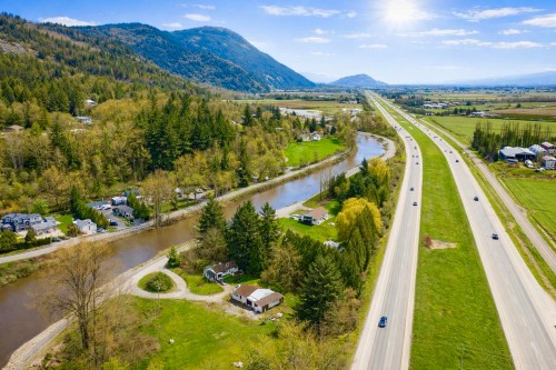37795 North Parallel Road, Abbotsford, BC 