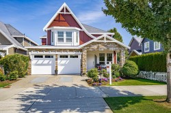 17393 2 Avenue Surrey, BC V3Z 6R9