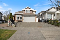 7801 146a Street  Surrey, BC V3S 2T4