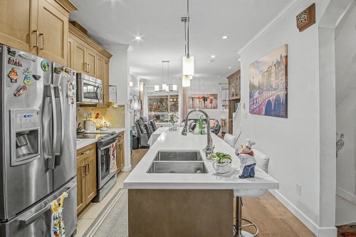 37-16127 87 Avenue, Surrey, BC 