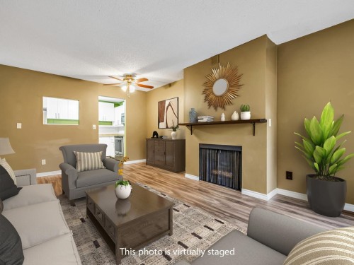 211-10157 University Drive  Surrey, BC V3T 5L7