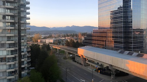 909-10777 University Drive  Surrey, BC V3T 0E6