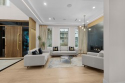 6122 152a Street  Surrey, BC V3S 1E7