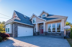 16067 14 Avenue  Surrey, BC V4A 1G9