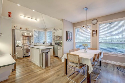 15376 Sequoia Drive, Surrey, BC 