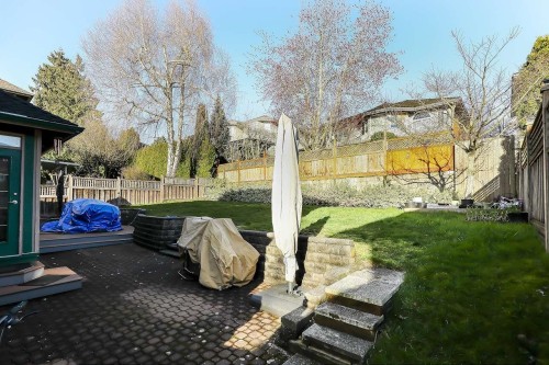 15376 Sequoia Drive, Surrey, BC 