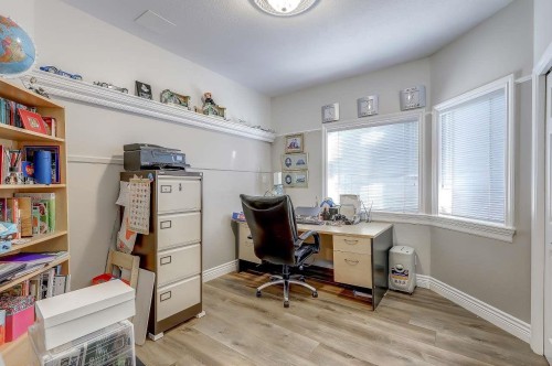 15376 Sequoia Drive, Surrey, BC 
