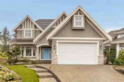 15450 37b Avenue Surrey, BC V3Z 0V4