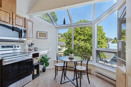 1107 Elm Street, White Rock, BC 