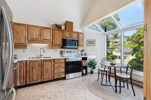 1107 Elm Street, White Rock, BC 