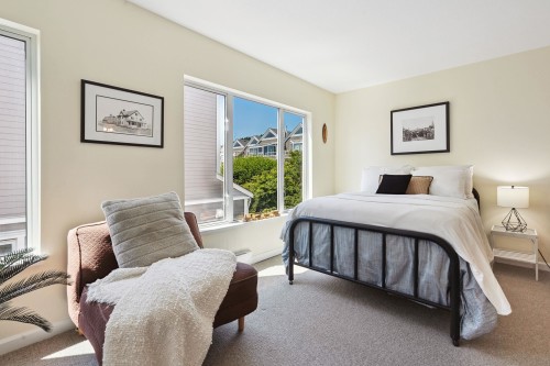 1107 Elm Street, White Rock, BC 