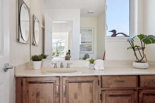 1107 Elm Street, White Rock, BC 