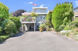 933 Habgood Street  White Rock, BC V4B 4W5