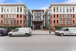 226-15137 33 Avenue  Surrey, BC V3Z 0Y1