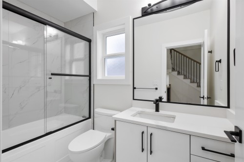 32545 Higginbottom Court  Mission, BC V2V 2T7