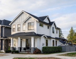 16595 25a Avenue  Surrey, BC V3Z 9W9