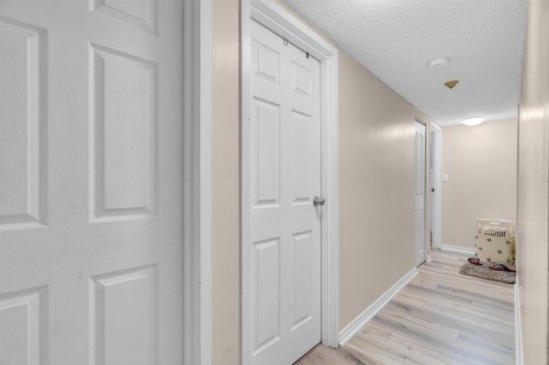 102-7150 133 Street, Surrey, BC 