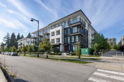 405-13933 105 Boulevard Surrey, BC V3T 0R6