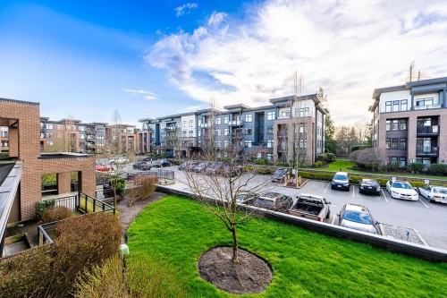 202-20078 Fraser Highway, Langley, BC 