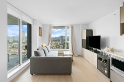 3209-13750 100 Avenue Surrey, BC V3T 0L3