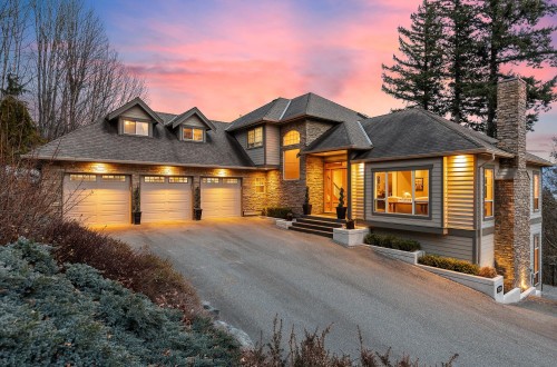 36388 Carrington Lane  Abbotsford, BC V3G 2M7