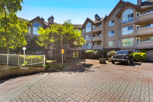 310-7435 121a Street  Surrey, BC V3W 0W8