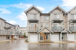 xx-20487 65 Avenue Langley, BC V2Y 3K8