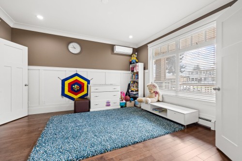 15487 Thrift Avenue, White Rock, BC 